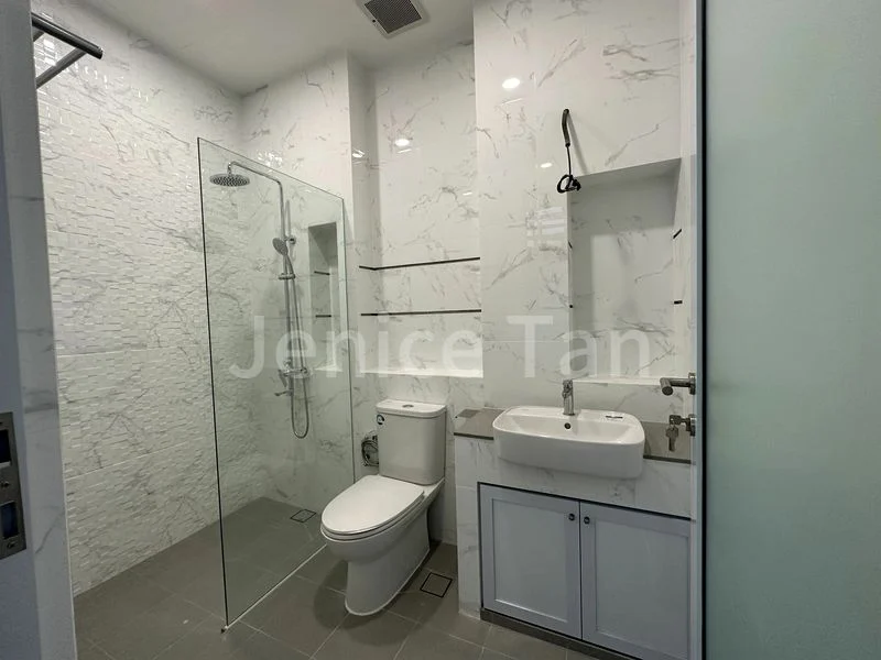 5 Bed Terraced House (Landed) for Rent in  Serangoon Garden Estate - Image 10