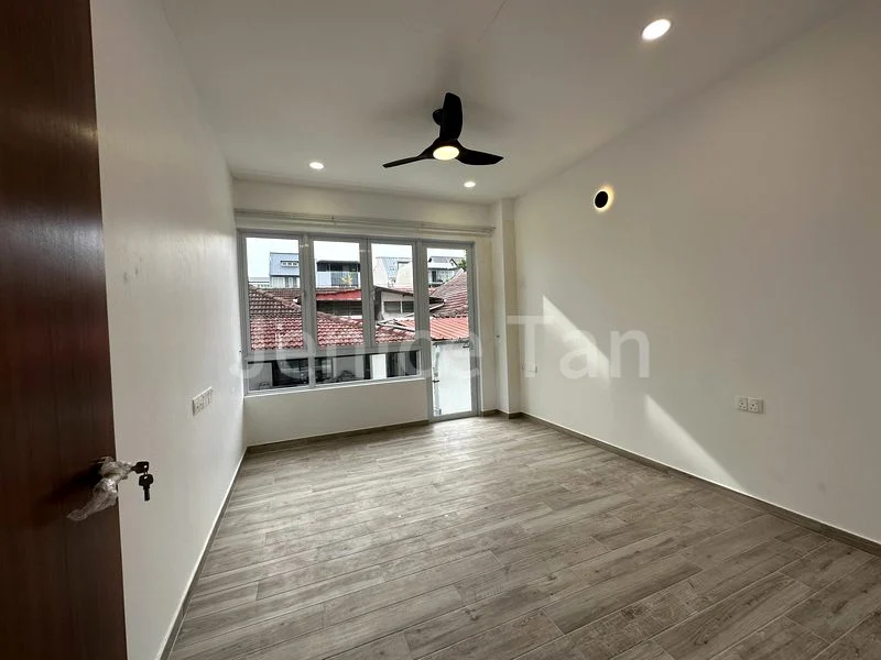5 Bed Terraced House (Landed) for Rent in  Serangoon Garden Estate - Image 7