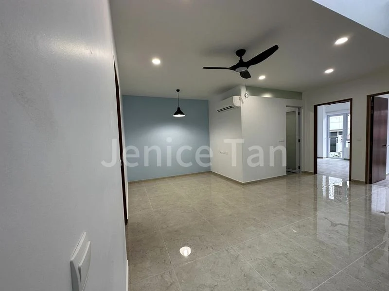 5 Bed Terraced House (Landed) for Rent in  Serangoon Garden Estate - Image 9