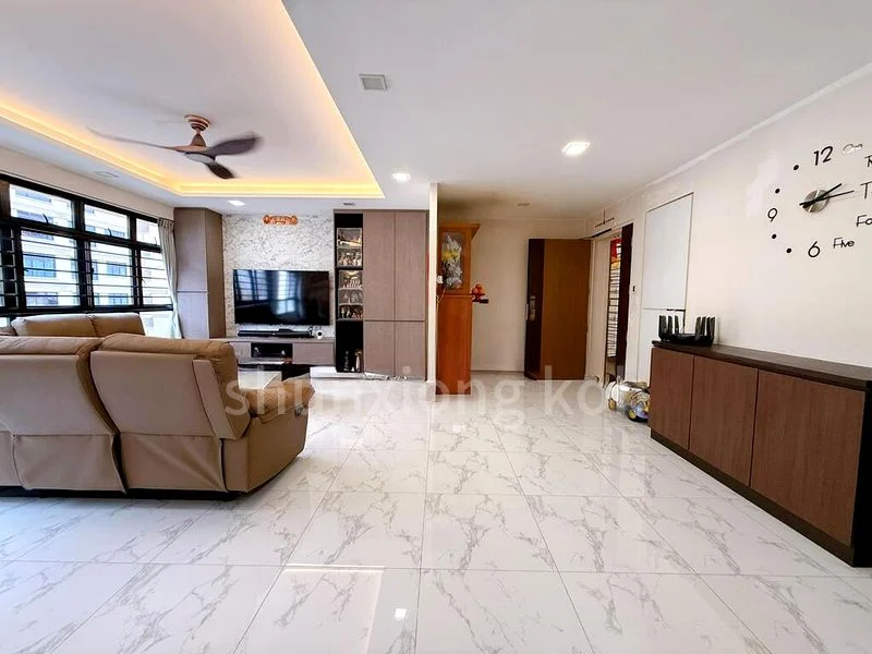 5 Room (5I) HDB for Sale in  457B Sengkang West Road - Image 7
