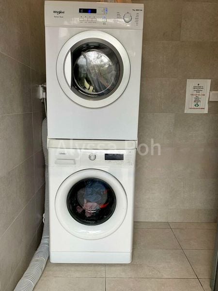 Master Room (Landed) for Rent in  Senyum Residences - Image 4