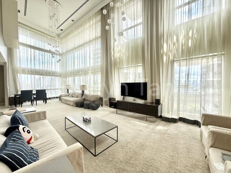 5 Bed Apartment (Condo) for Rent in  The Tomlinson - Image 1