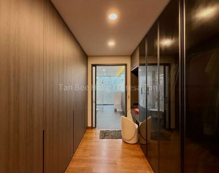 5 Bed Terraced House (Landed) for Sale in  Happy Estate - Image 12