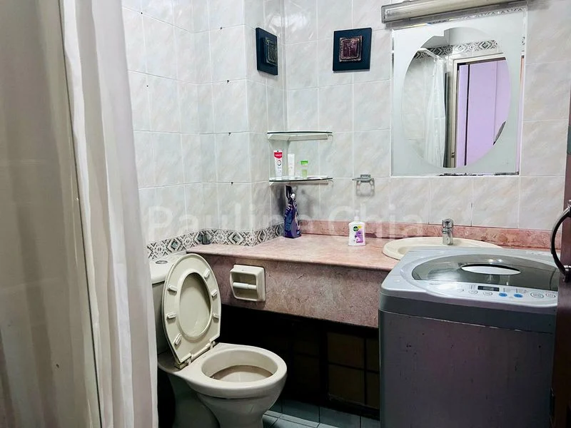 Common Room (Condo) for Rent in  East Bay Gardens - Image 6