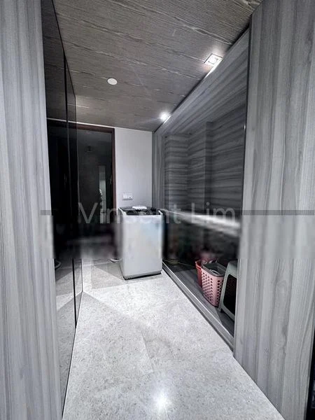 Office for Sale: PS100, 100% Leased, 3,500 SF Office/Retail Shop on 1st Street, Downtown - Image 5