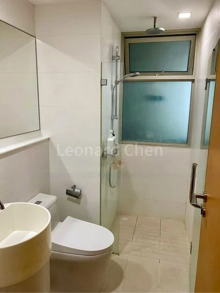 3 Bed Condo for Rent in  The Quartz - Image 5