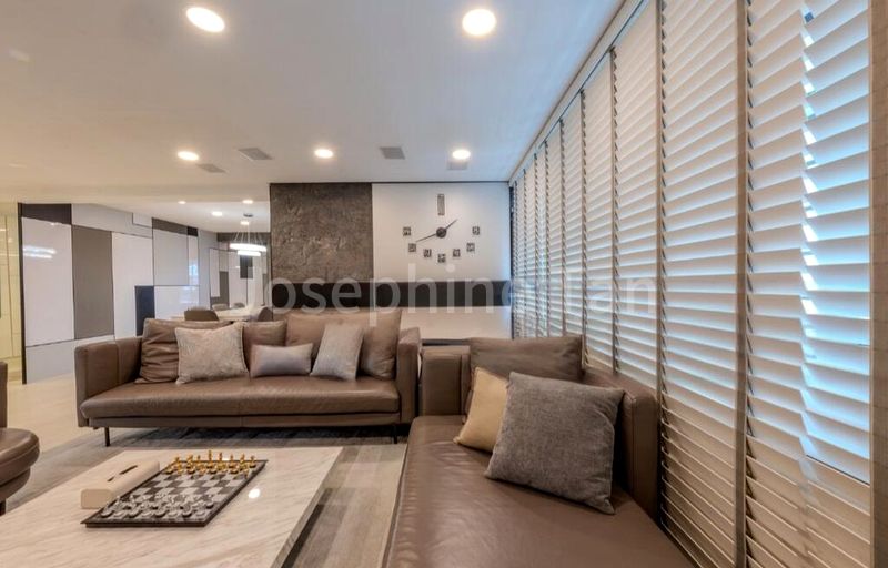 Executive HDB for Sale in  235 Pasir Ris Street 21 - Image 13