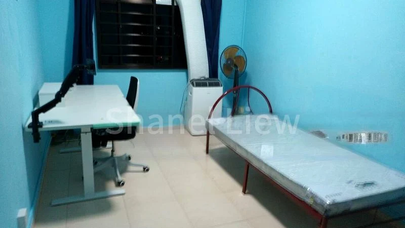 Common Room (HDB) for Rent in  204B Compassvale Drive - Image 1