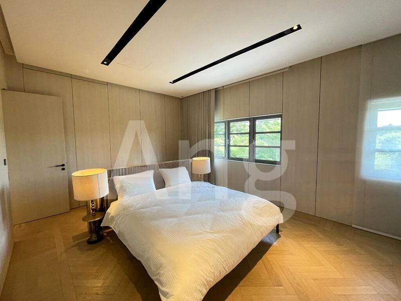 5 Bed Bungalow (Landed) for Sale in  Caldecott Hill Estate - Image 9