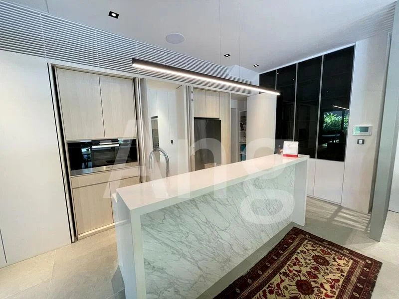 5 Bed Bungalow (Landed) for Sale in  Caldecott Hill Estate - Image 7