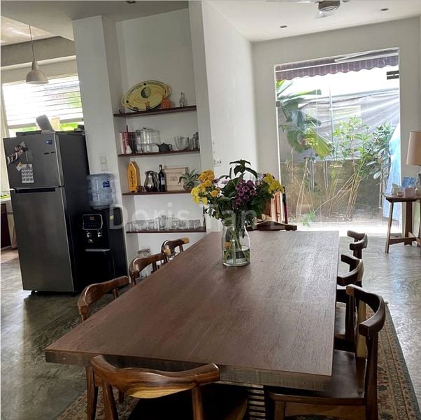 5 Bed Terraced House (Landed) for Sale in  Tavistock Avenue - Image 3