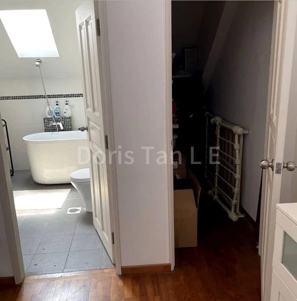 5 Bed Terraced House (Landed) for Sale in  Tavistock Avenue - Image 5