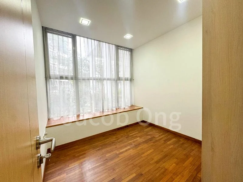 4 Bed Condo for Rent in  The Estuary - Image 9