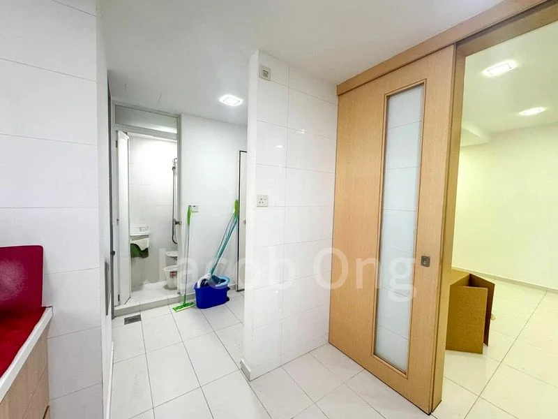 4 Bed Condo for Rent in  The Estuary - Image 3