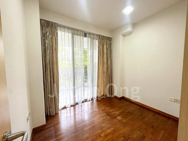 4 Bed Condo for Rent in  The Estuary - Image 11