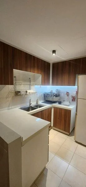 Master Room (Condo) for Rent in  La Casa - Image 4