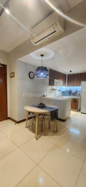 Master Room (Condo) for Rent in  La Casa - Image 5