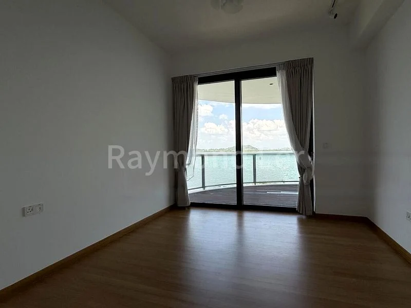 3 Bed Condo for Rent in  Cape Royale - Image 5