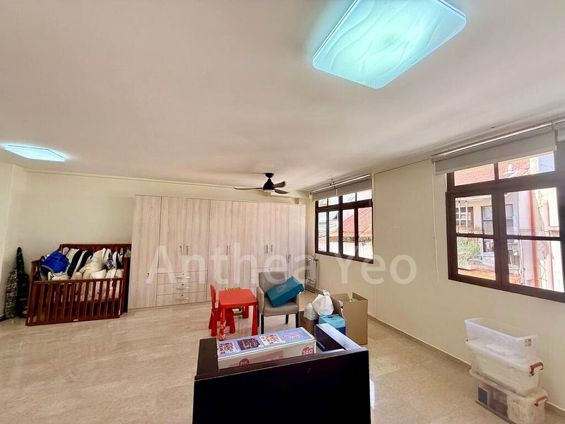 8 Bed Terraced House (Landed) for Sale in  Cambridge Road - Image 12