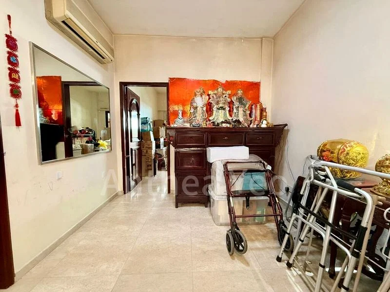 8 Bed Terraced House (Landed) for Sale in  Cambridge Road - Image 4