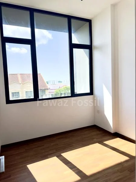 2 Bed Condo for Rent in  Parc Komo / Komo Shoppes - Image 3
