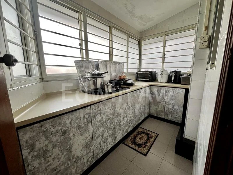 4 Room (4S) HDB for Sale in  174 Yishun Avenue 7 - Image 3