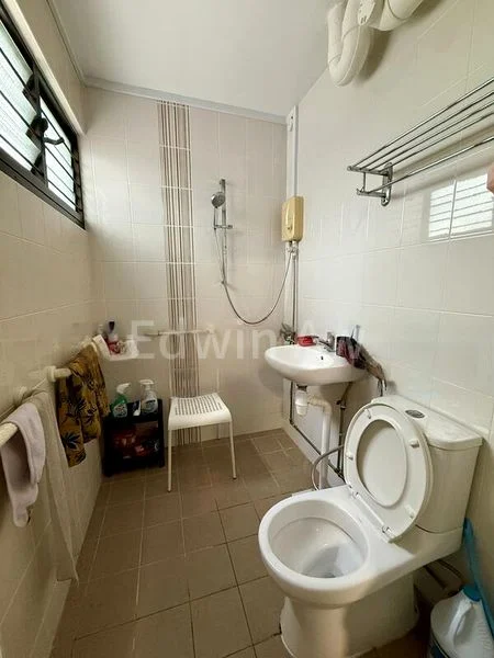 4 Room (4S) HDB for Sale in  174 Yishun Avenue 7 - Image 6