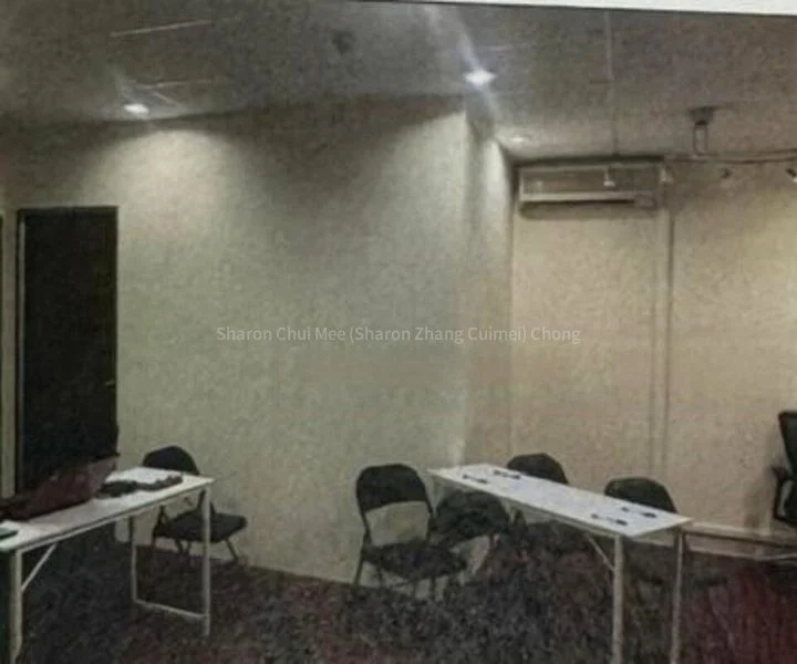 Light Industrial (B1) for Rent: 1093 Lower Delta Road - Image 1