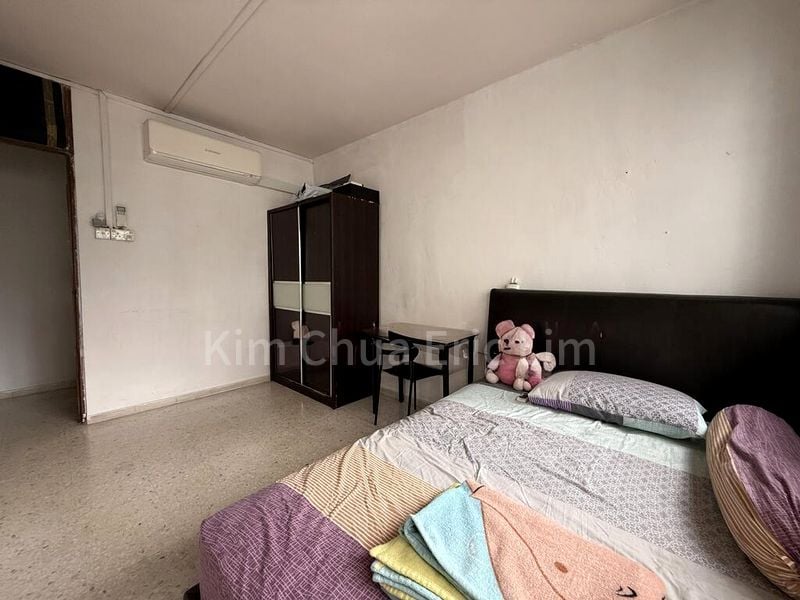 Common Room (HDB) for Rent in  160 Woodlands Street 13 - Image 3