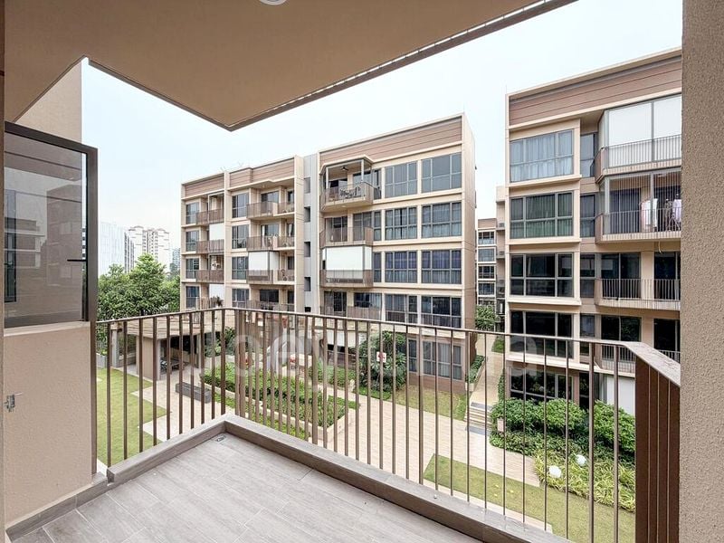 2 Bed Condo for Rent in The Watergardens At Canberra - Image 6