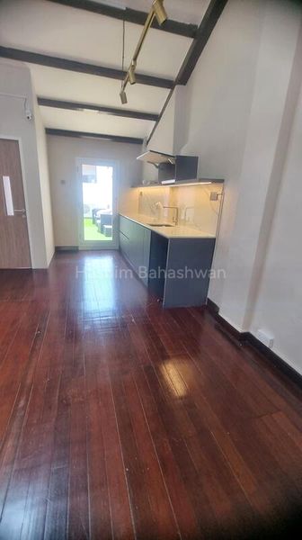 Office for Rent: Bussorah Street, Kg Glam - Image 3