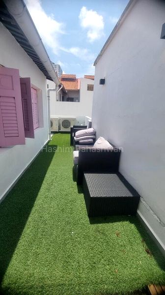 Office for Rent: Bussorah Street, Kg Glam - Image 4