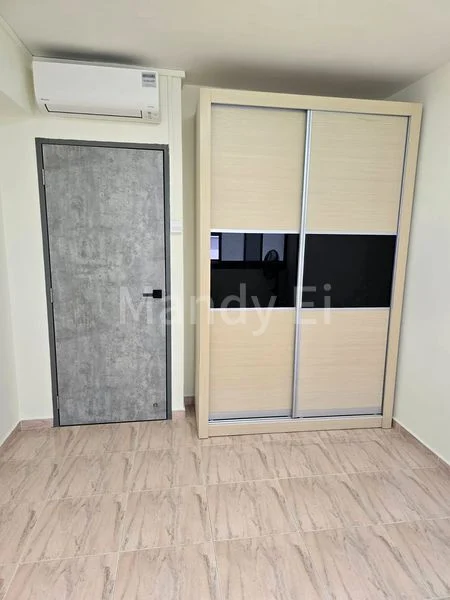 Common Room (HDB) for Rent in 717 Woodlands Drive 70 - Image 2