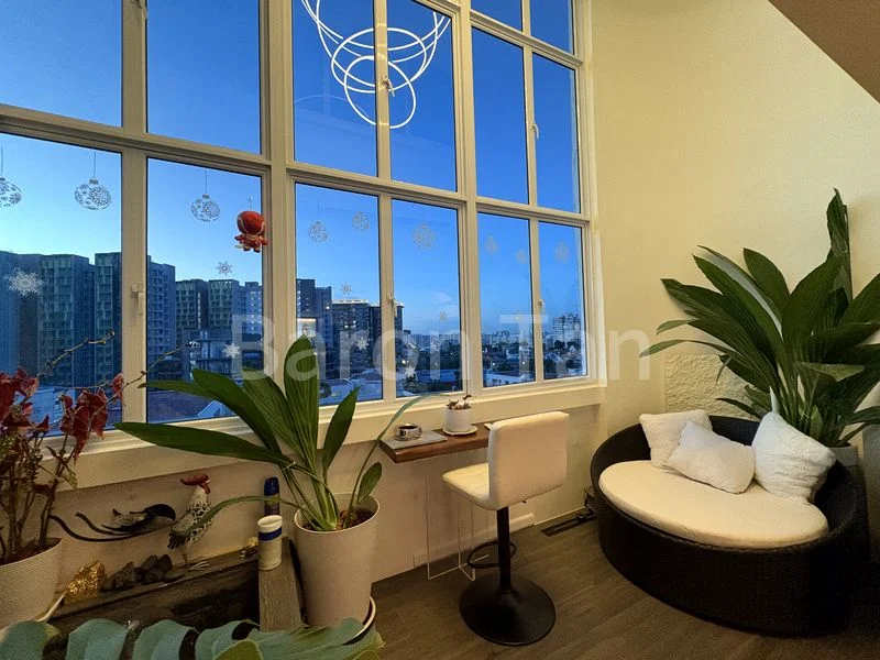 Maisonette HDB for Sale in  230 Hougang Avenue 1 - Image 4