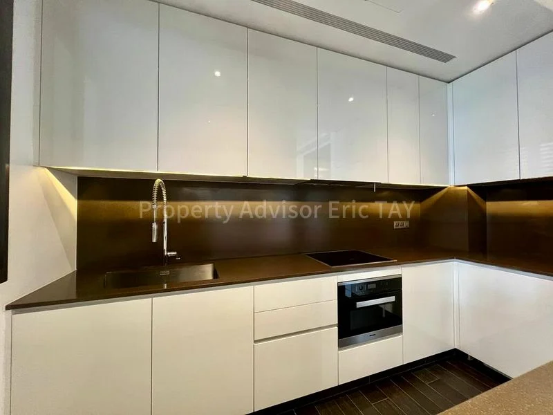 2 Bed Condo for Rent in  Lloyd Sixtyfive - Image 6