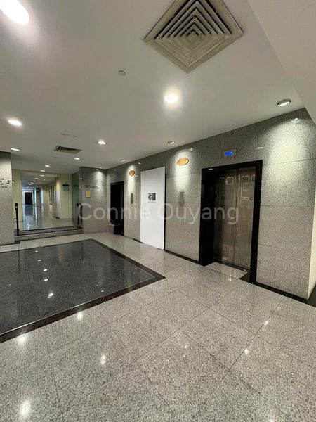 Office for Rent: Royal Hotel - Image 2