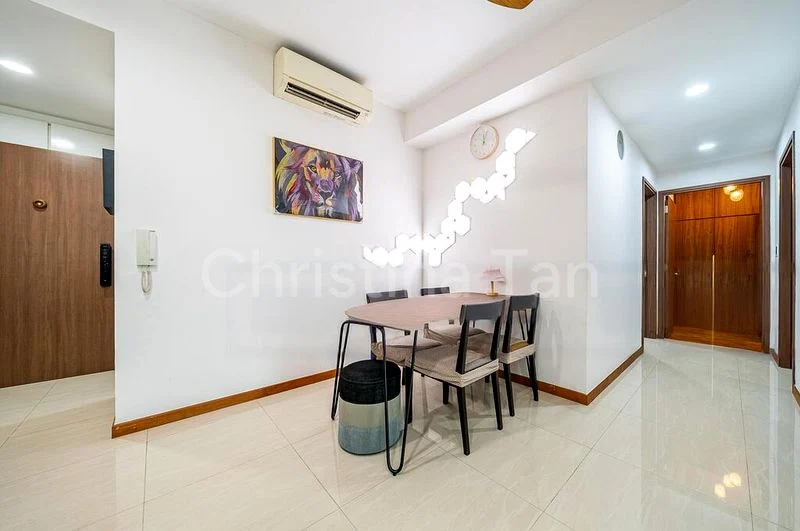 3 Bed Executive Condo for Sale in  1 Canberra - Image 12