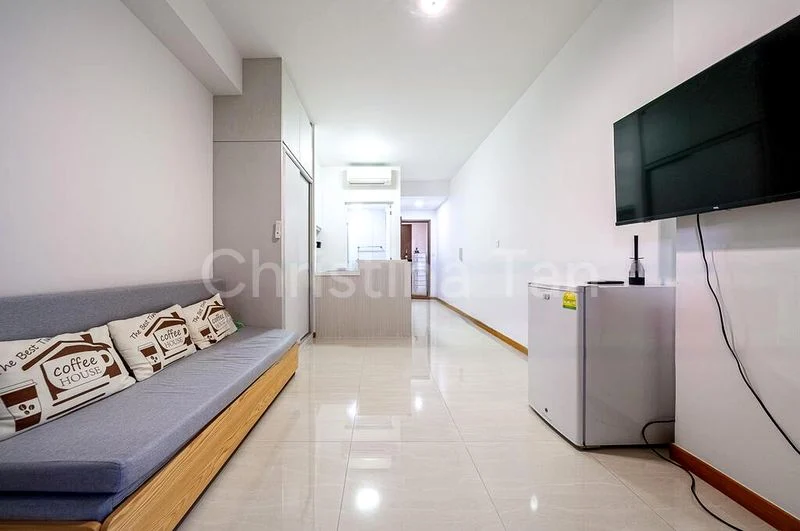 3 Bed Executive Condo for Sale in  1 Canberra - Image 3