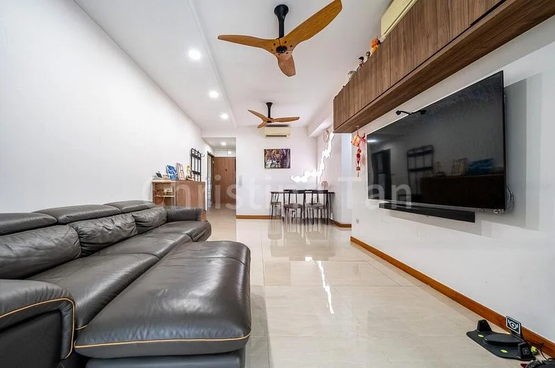 3 Bed Executive Condo for Sale in  1 Canberra - Image 15