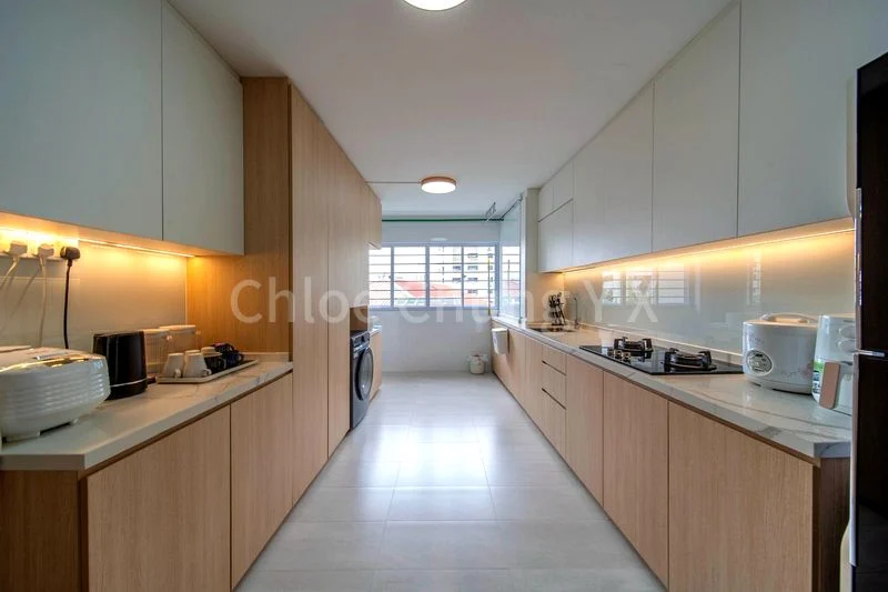 3 Room (3A) HDB for Sale in 241 Jurong East Street 24 - Image 6