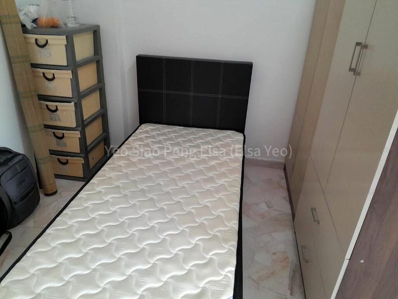 Room (HDB) for Rent in  693 Hougang Street 61 - Image 3
