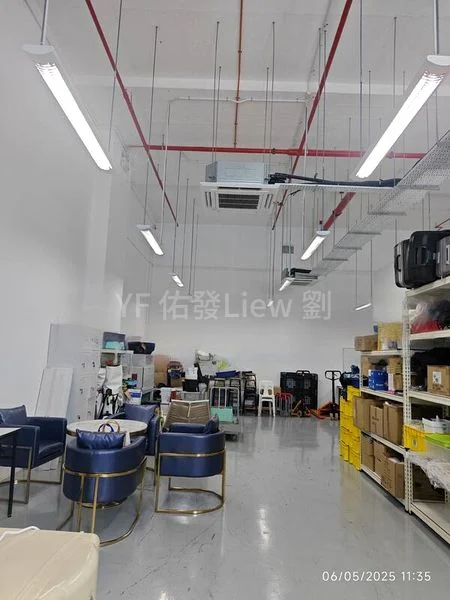 Warehouse for Rent: 41 Toh Guan Road East - Image 2