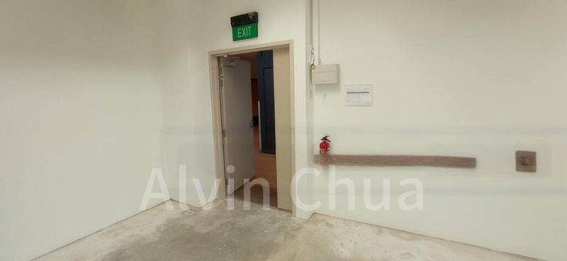 Nordic European Centre: 1 Property, 1 Shop, 1 Complex - Image 11