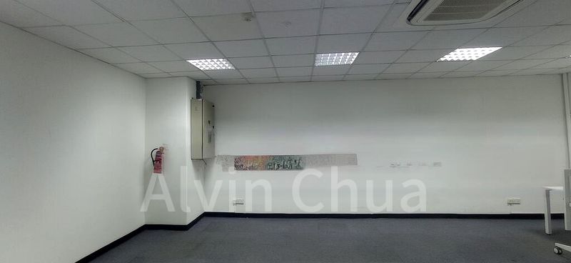 Nordic European Centre: 1 Property, 1 Shop, 1 Complex - Image 13