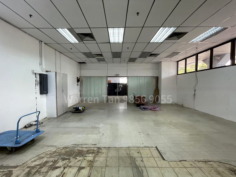 Light Industrial (B1) for Rent: Sindo Industrial Building - Image 7