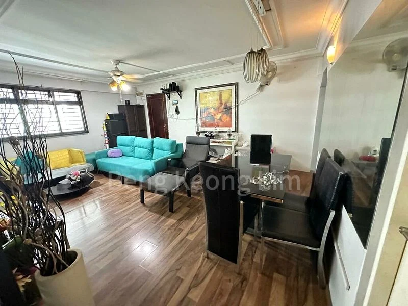 4 Room (4NG) HDB for Sale in  414 Ang Mo Kio Avenue 10 - Image 3