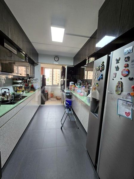 Room (HDB) for Rent in  497J Tampines Street 45 - Image 6