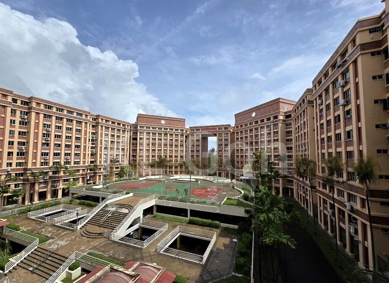 Room (HDB) for Rent in  497J Tampines Street 45 - Image 2