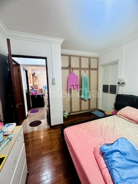 5 Room (5I) HDB for Sale in 262D Compassvale Street - Image 2