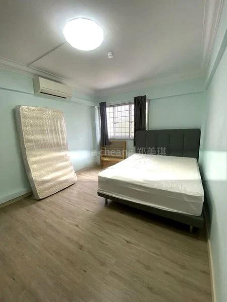 3 Room (3I) HDB for Rent in  434 Clementi Avenue 3 - Image 4